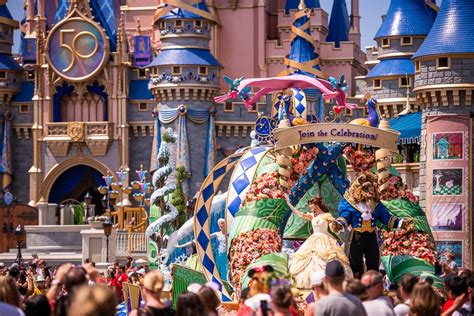 Festival of Fantasy Parade Viewing Tips & Info - Disney Tourist Blog