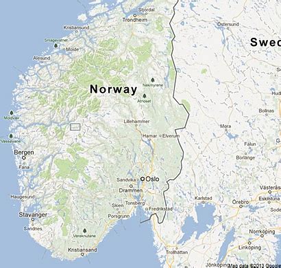 Map of Laerdalselvi river - Laerdalsoyri town near Oye to Borgunds Stave Church and Kirkevold