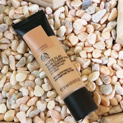 A Budget Friendly Matte Foundation {#FollowUpFriday} ⋆ An Ordinary Gal