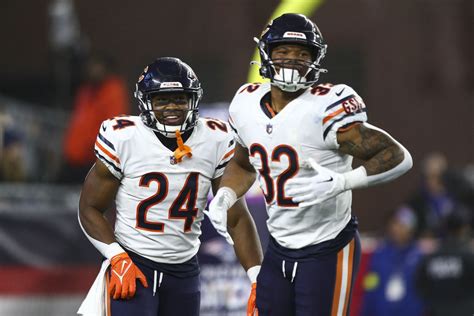 Chicago Bears 2023 Roster Turnover: Big questions at running back ...