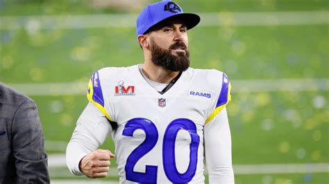 Super Bowl 2022: Eric Weddle says he tore his pec in Rams championship ...