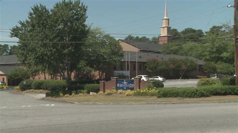 First Baptist Church of Woodstock suspends Johnny Hunt from role | 11alive.com