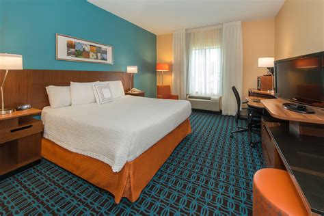 Hotels in Jacksonville, NC | Fairfield Inn & Suites