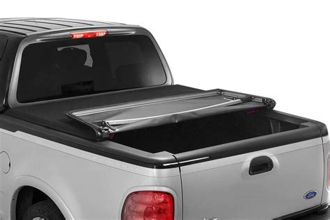 Advantage Truck Accessories® - Nissan Frontier 2005 Torza™ Premier Tri-Fold Tonneau Cover