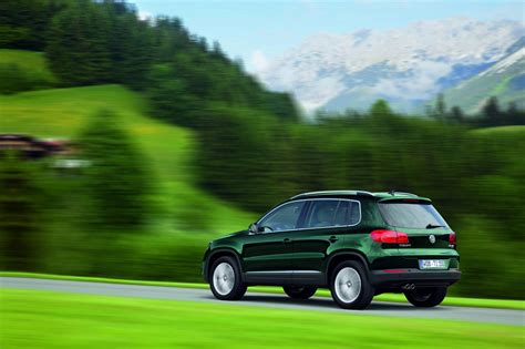 Facelifted Volkswagen Tiguan Brings BlueMotion, New Safety Systems - autoevolution