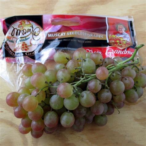 Discover the Best Season for Muscat Grapes