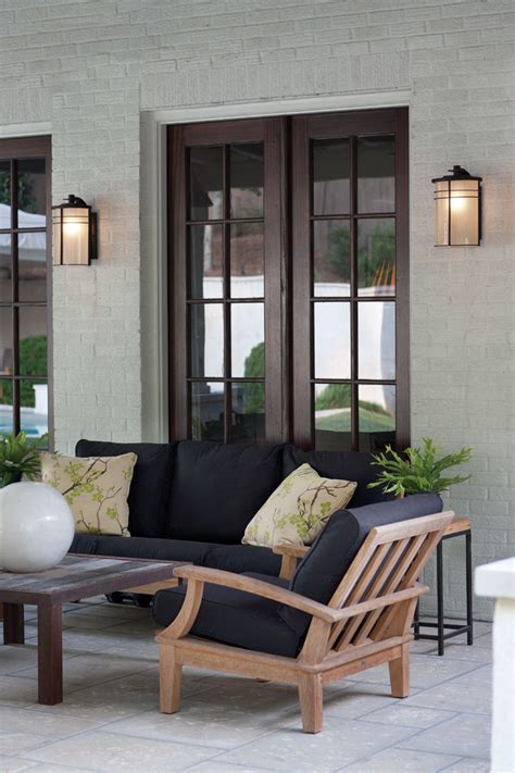 Outdoor Wall Lights & Wall Lamps for Exteriors | Delmarfans.com