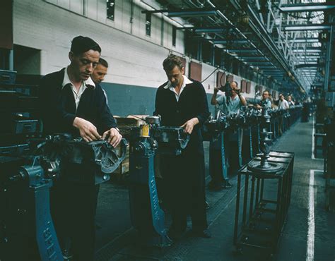 Workers on the shop floor at the Vauxhall Motors car factory in Luton, Bedfordshire, 1955 ...