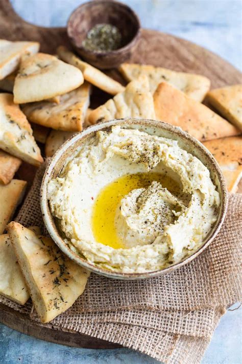 Hummus with Za'atar Butter - Culinary Hill