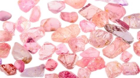 Spinel – The Ultimate Guide – (Meaning, Description, Uses & Properties)