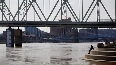 Rising Ohio River water causes flooding