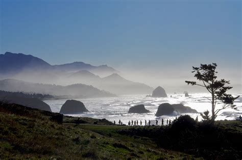 File:Into the sun to Haystack Rock, Ecola Point, Ecola State Park.jpg - Hiking in Portland ...