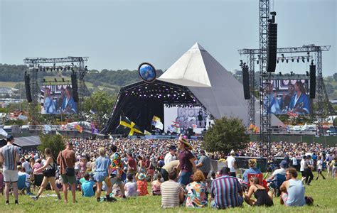 Michael Eavis pays tribute to Bill Harkin, Glastonbury's original ...