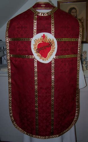 Latin Mass Vestments - Glory and Praise Vestments - Cartersville, GA