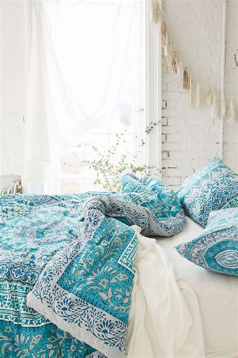 31 Bohemian Bedroom Ideas - Decoholic