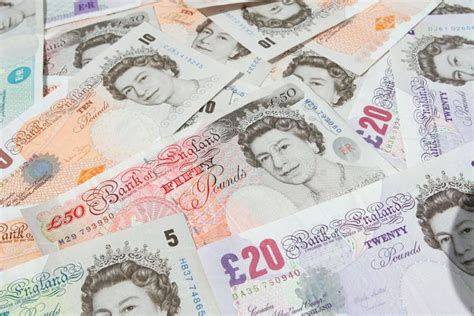 Britsh Pound Notes Currency Editorial Stock Photo - Image of cost, cash ...