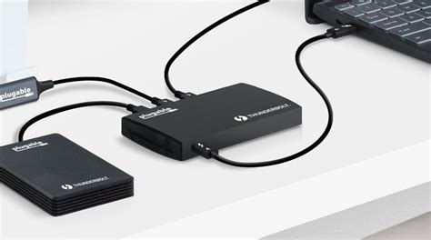 Plugable’s Thunderbolt 4 Hub offers a ‘pure USB-C’ design - Dans Tutorials