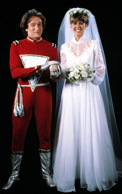 Mork & Mindy | Mork & mindy, Tv weddings, Wedding movies