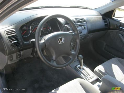 2004 Honda Civic LX Sedan interior Photo #54957484 | GTCarLot.com