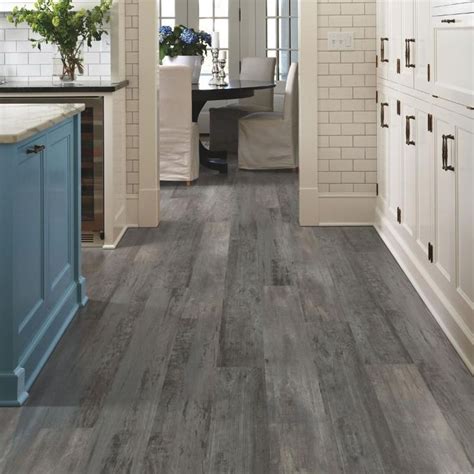 Mohawk SolidTech Revelance Graywaters | OnFlooring | Vinyl plank flooring kitchen, Luxury vinyl ...