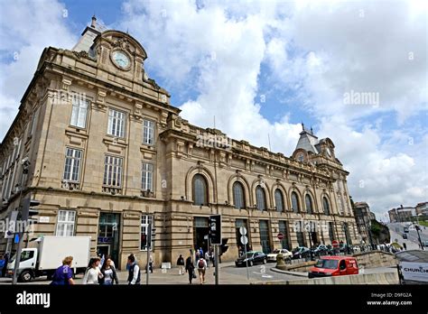 Sao Bento railway station Porto Portugal Stock Photo - Alamy