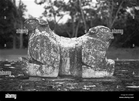 Stone sculpture at Chichen Itza Stock Photo - Alamy