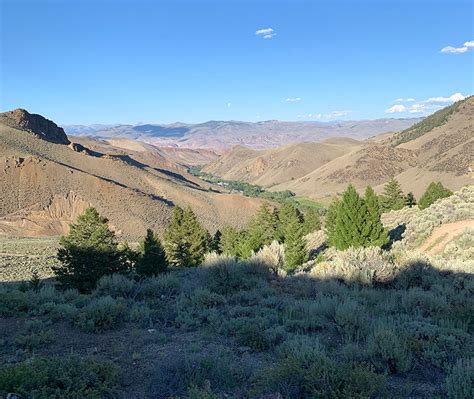 Challis, Idaho rockhounding | Earthly Array