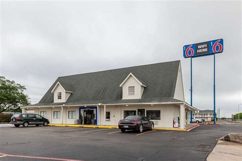 MOTEL 6 WEBSTER, TX - HOUSTON - NASA LAKE $50 ($̶5̶9̶) - Prices & Reviews