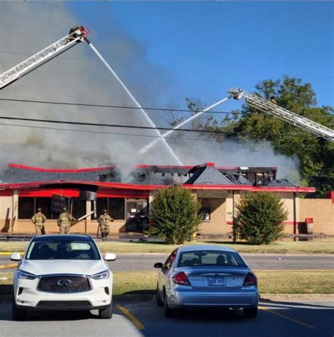 Pine Bluff Fire Department fights fire at area restaurant, 5 fire ...