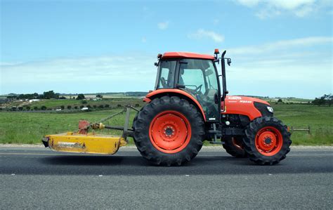 Kubota M9540: Specs, Engine, Transmission, Dimensions + PDF Manuals