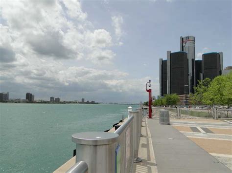 Detroit River Walk, Detroit, MI