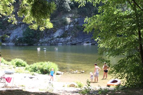 River - Camping Ardeche 4 étoiles Domaine de Gil - Site Officiel