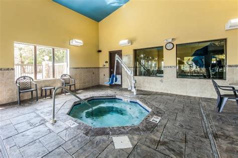 Comfort Inn $110 ($̶1̶3̶2̶) - UPDATED 2018 Prices & Hotel Reviews - Athens, TN - TripAdvisor