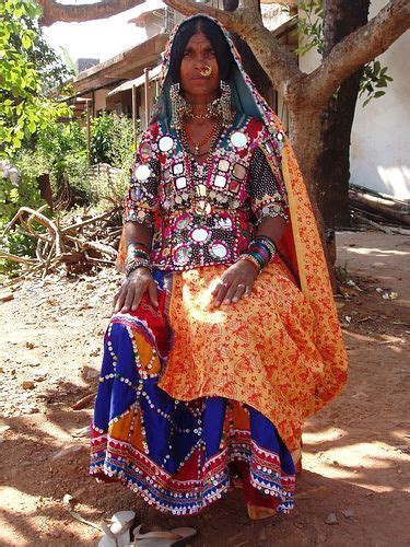 Goa traditional Costume #mygoaproperty #goa #property #india Pakistani ...