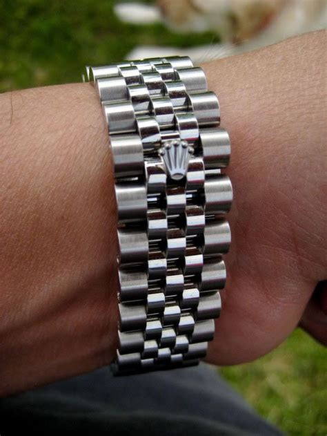 How good is the new Jubilee bracelet? - Rolex Forums - Rolex Watch ...