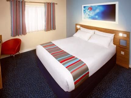 Travelodge Christchurch Deals & Reviews, Christchurch | LateRooms.com