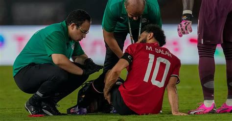 Egypt boss issues Mo Salah injury update after Liverpool star is forced ...