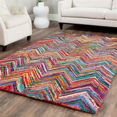 50 Most Dramatic, Gorgeous, Colorful Area Rugs for Modern Living Rooms