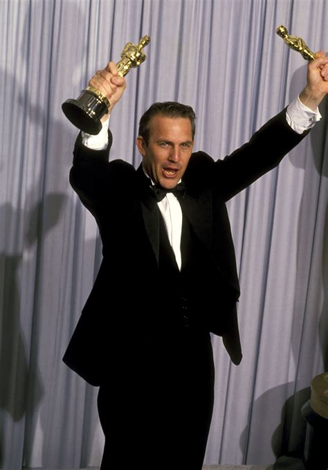 Kevin Costner at the Academy Awards 1991 for Best Director, Best Actor ...