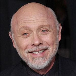 Hector Elizondo - Age, Family, Bio | Famous Birthdays