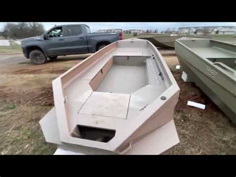 Edge Duck Boats at LowRiver Outfitters - YouTube