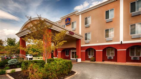 Best Western Dartmouth Inn in North Dartmouth, MA - (508) 717-0...