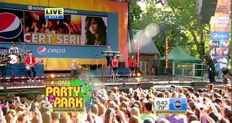 Demi Lovato Skyscraper Live 2012 Good Morning America 6072012 - Videos - Metatube