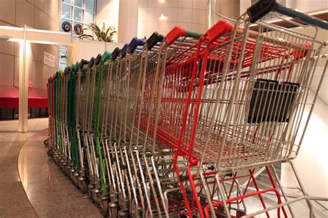 Shopping Cart Colours | Taken in Reykjavik, Iceland. | Flickr