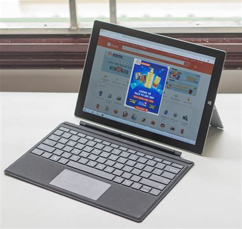 Microsoft Surface Pro 3 i5/4GB/128GB Like New