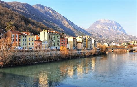 How to see the Best of Grenoble France in 2 Days