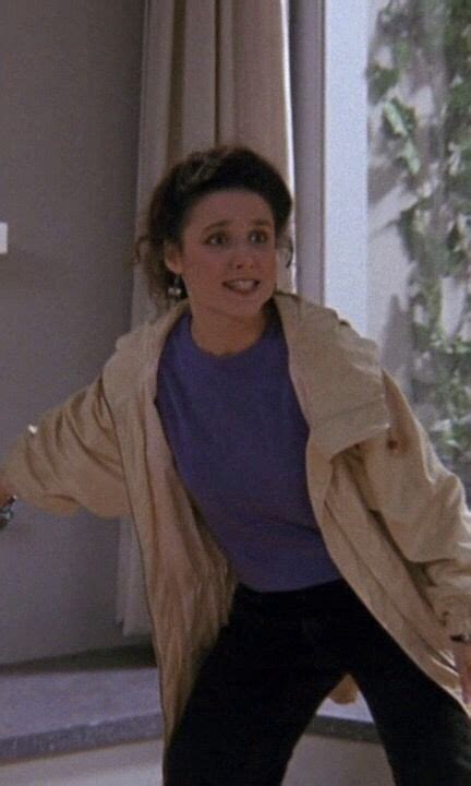 Daily Elaine Benes Outfits | Elaine benes outfits, Seinfeld elaine ...