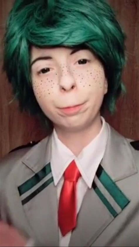 Thanks, I hate this Deku cosplay | Scrolller