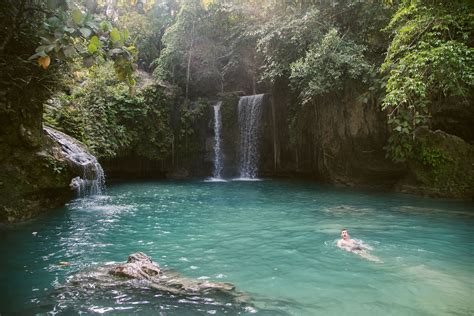 Kawasan Falls, Cebu, Philippines - The Elevated Moments