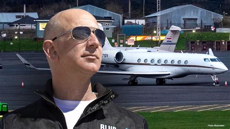 Jeff Bezos flies gas-guzzling private jet to Glasgow climate change ...